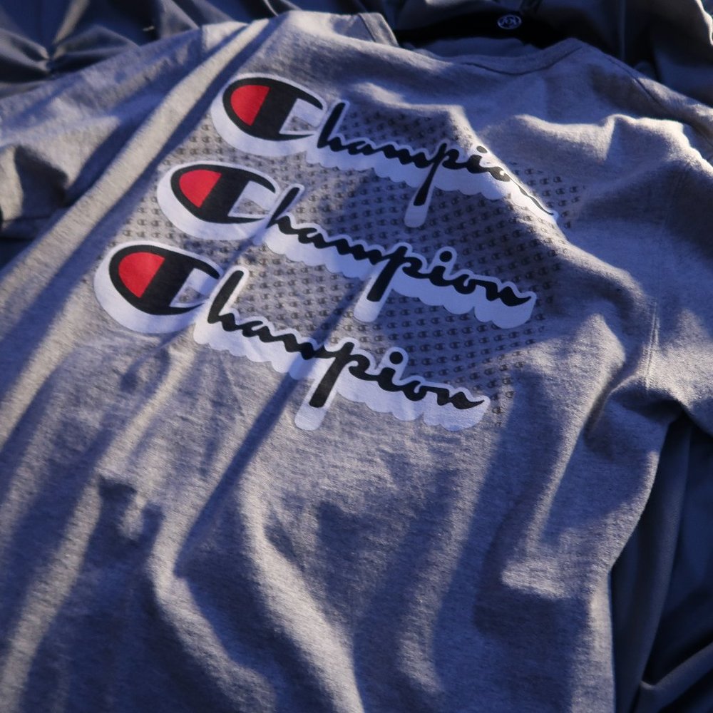 Champion logo Tee - Picture 5 of 5